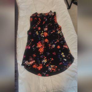 Express soft floral tank top blouse size m